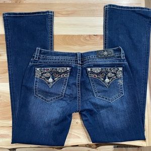 Size 31 miss me jeans, signature boot